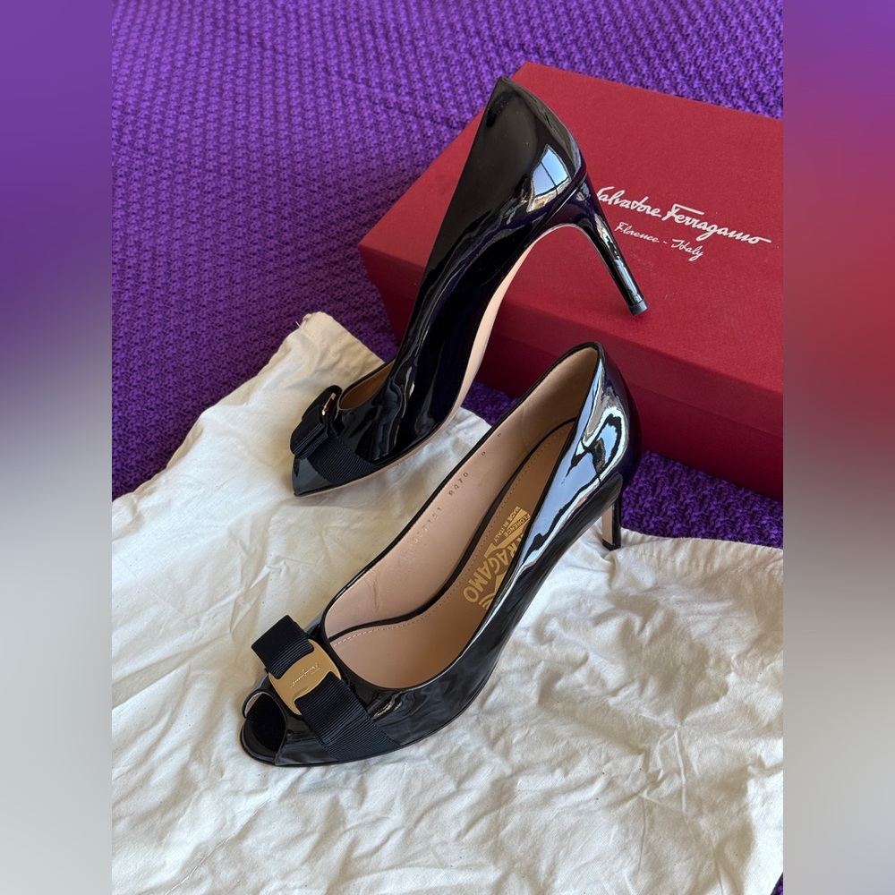 Black Patent Calf Pumps Salvatore Ferragamo